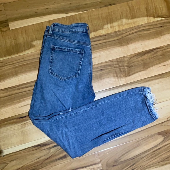Garage Mom Jeans - Picture 1 of 3